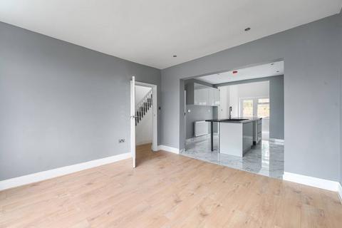 4 bedroom end of terrace house for sale, Norbury Court Road, Norbury, London, SW16