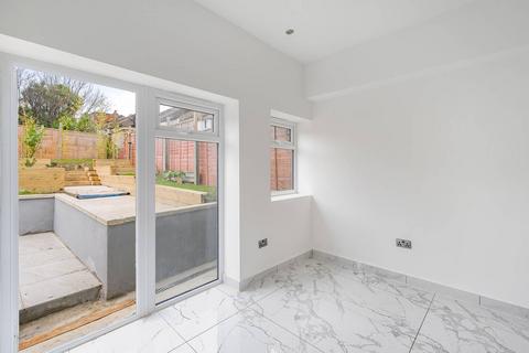 4 bedroom end of terrace house for sale, Norbury Court Road, Norbury, London, SW16