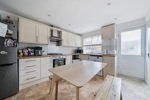 3 bedroom terraced house for sale, Pound Row, Warminster, BA12