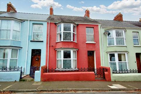 3 bedroom terraced house for sale, 32 Argyle Street