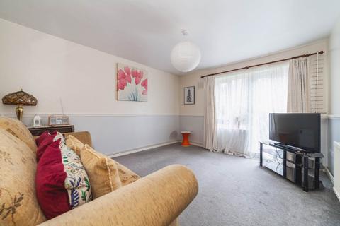 2 bedroom flat for sale, South Island Place, Stockwell