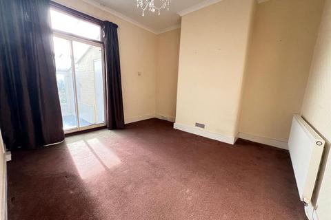 3 bedroom house for sale, Kinfauns Road, Ilford