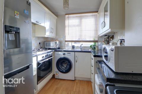 2 bedroom flat for sale, Willesden Green