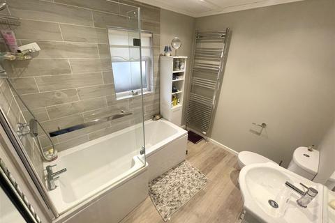 2 bedroom park home for sale, Mossways Park, Wilmslow