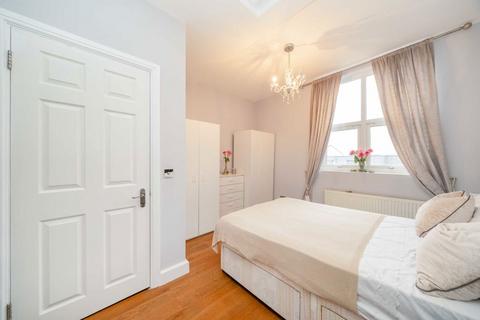 1 bedroom flat to rent, St. Julians Road, London NW6