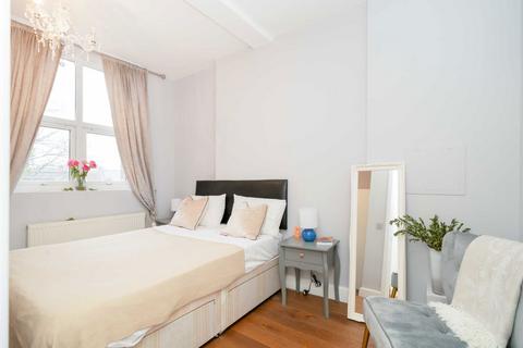 1 bedroom flat to rent, St. Julians Road, London NW6