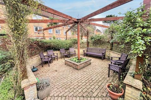 1 bedroom retirement property for sale, Bournemouth