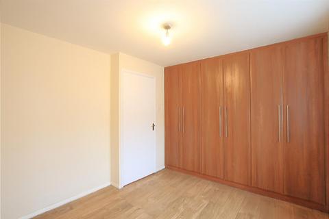 1 bedroom apartment to rent, Harewood Terrace, Norwood Green UB2