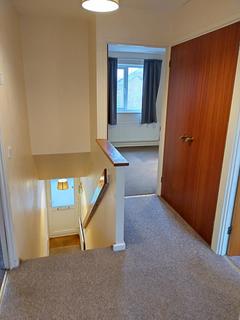 2 bedroom apartment to rent, Manor Way, Bristol BS37