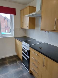 2 bedroom apartment to rent, Manor Way, Bristol BS37