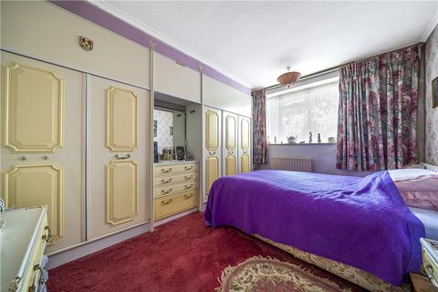 2 bedroom apartment for sale, Wood Vale, London