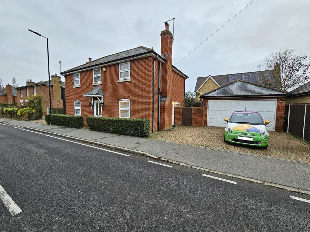 Main Road, Chelmsford CM3 3 bed detached house for sale - £425,000