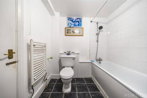 1 bedroom maisonette for sale, Palace Road, London