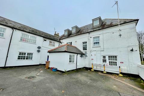 Studio for sale, Fishers Green Road, Stevenage