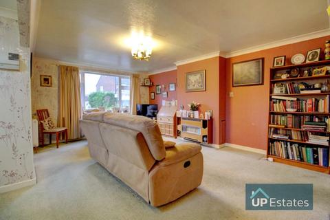 4 bedroom semi-detached house for sale, Modbury Close, Styvechale, Coventry