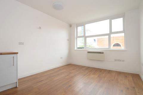 1 bedroom flat to rent, Rye Lane Peckham SE15