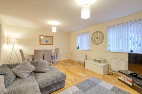 1 bedroom flat for sale, Hollington House, Dixon Close, Enfield, Redditch B97 6AJ