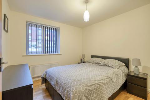 1 bedroom flat for sale, Hollington House, Dixon Close, Enfield, Redditch B97 6AJ