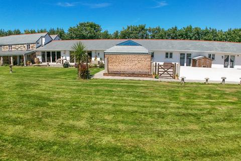 5 bedroom barn conversion for sale, Retire, Bodmin, PL30