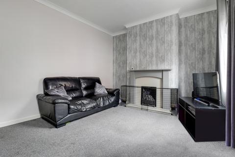 2 bedroom terraced house for sale, Lodge Street, Hemsworth, Pontefract, West Yorkshire, WF9