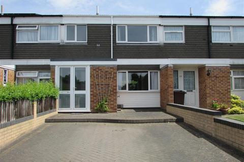 3 bedroom terraced house to rent, Wheeler Close, Chadwick End