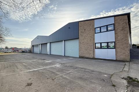 Industrial unit to rent - 23 Vulcan Road South, Norwich, Norfolk, NR6 6AG