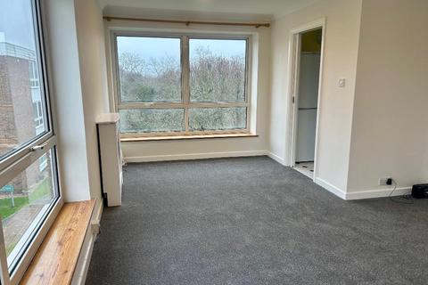 2 bedroom house to rent, Bembridge Gardens, Ruislip HA4