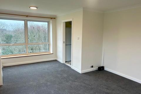 2 bedroom house to rent, Bembridge Gardens, Ruislip HA4