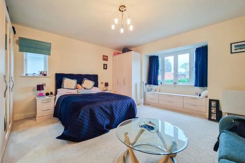 3 bedroom apartment for sale, 4 Cartref Apartments, St Saviour