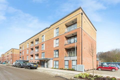 2 bedroom apartment for sale, Arla Place, Ruislip, HA4