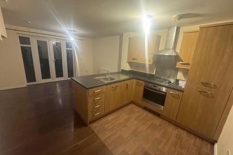 2 bedroom terraced house to rent, Manchester, M8