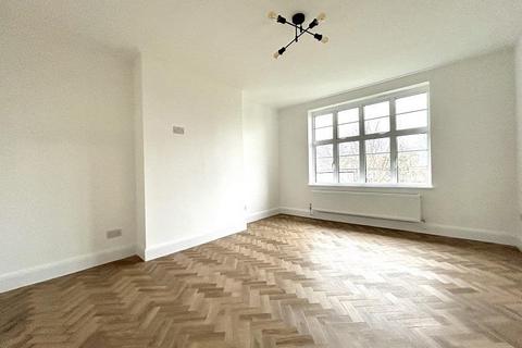 1 bedroom apartment to rent, Seymour Court, Colney Hatch Lane, Muswell Hill, London, N10