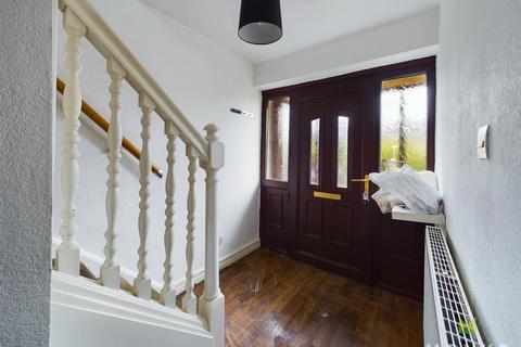 2 bedroom semi-detached house to rent, Sefton Place, Oswestry