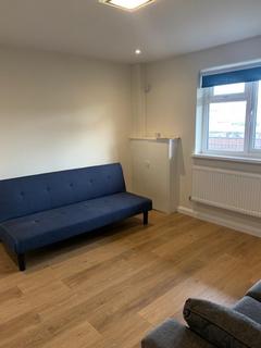 1 bedroom apartment to rent, Hala Road, Lancaster