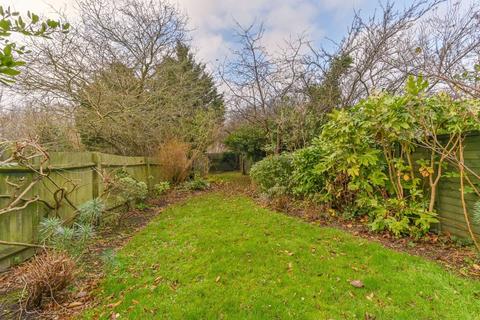 144a Birchanger Road, London, SE25 5BQ