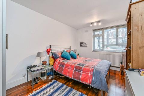 1 bedroom flat for sale, Elspeth Road, Battersea, London, SW11