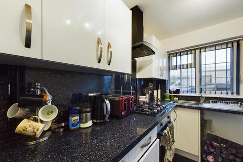 2 bedroom flat for sale, Seaholme Road, Mablethorpe LN12