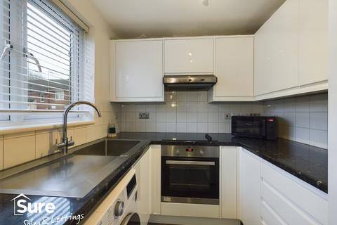 1 bedroom apartment to rent, Greenside Close, London, Greater London, N20 0PA