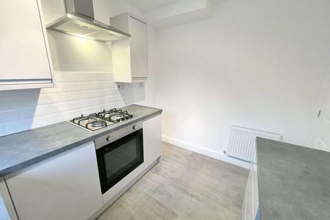 3 bedroom mews for sale, Shaftesbury Avenue, Staining FY3