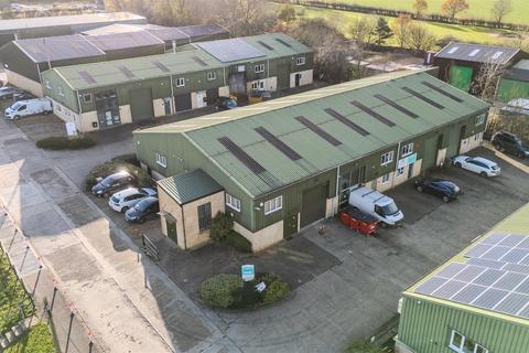 Industrial unit to rent, Draycott Industrial Estate, Draycott, Moreton-In-Marsh