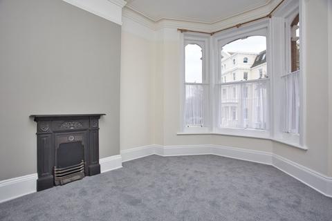 4 bedroom flat for sale, Trinity Gardens, Folkestone, CT20