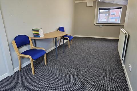 Office to rent, Crondal Road, Exhall, Coventry