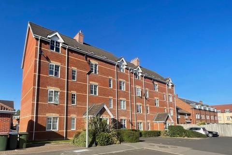 2 bedroom apartment to rent, Windsor Court, Newbury RG14