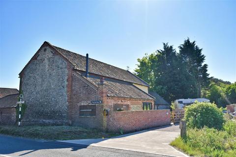 undefined, Felbrigg Road, Felbrigg, Norwich