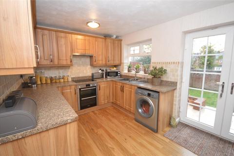 4 bedroom semi-detached house for sale, Markington Place, Leeds, West Yorkshire