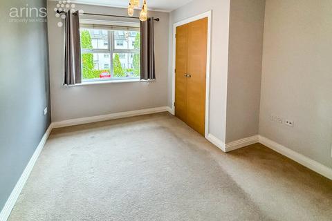 2 bedroom apartment to rent, Ashville Way, Wokingham, RG41