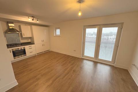 2 bedroom flat to rent, Mulberry Crescent, Renfrew