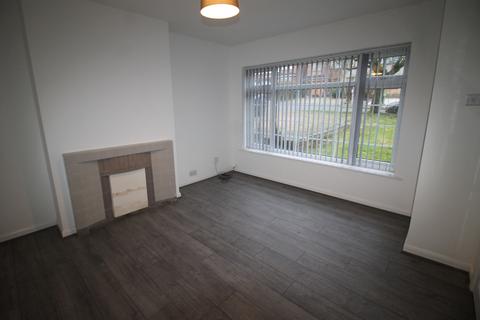 3 bedroom semi-detached house to rent, High Wycombe HP12