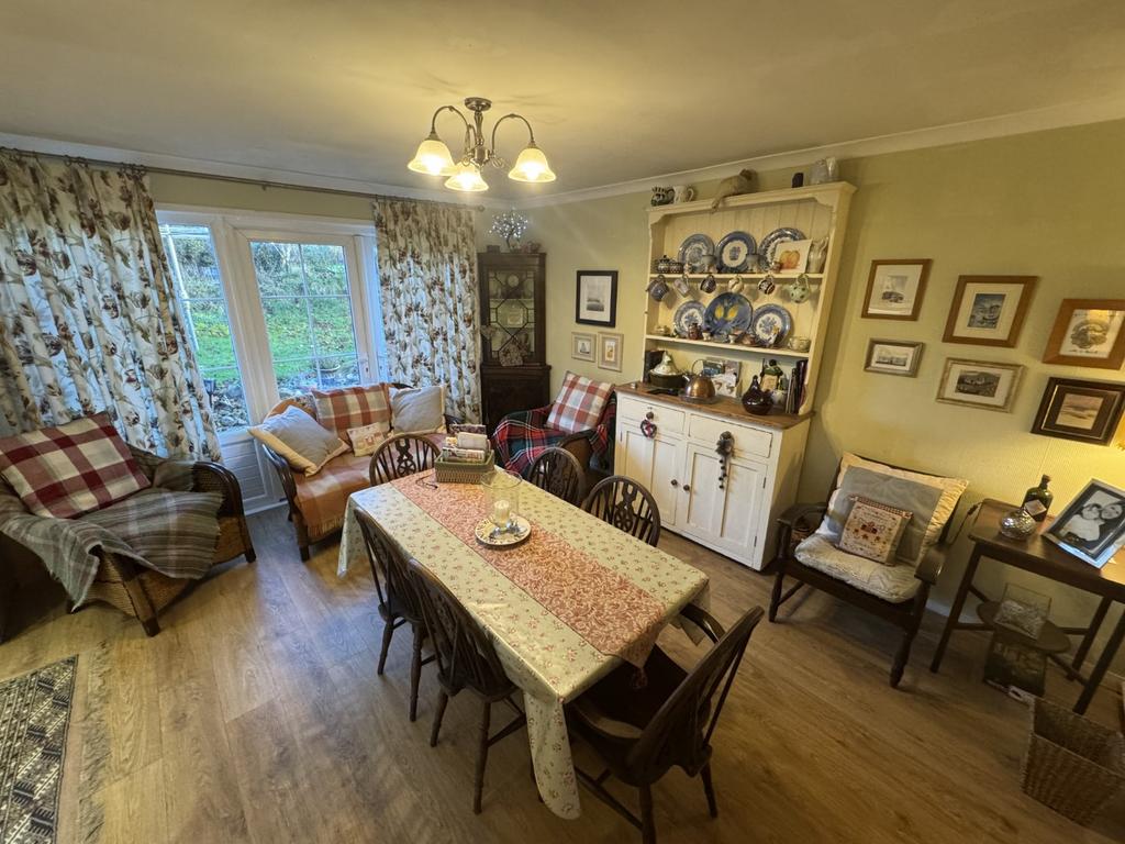 Open Plan Kitchen and Dining Room