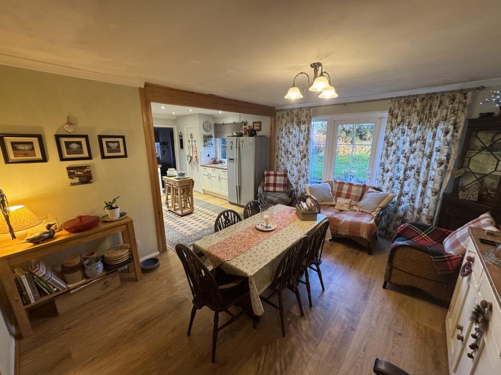 Open Plan Kitchen and Dining Room
